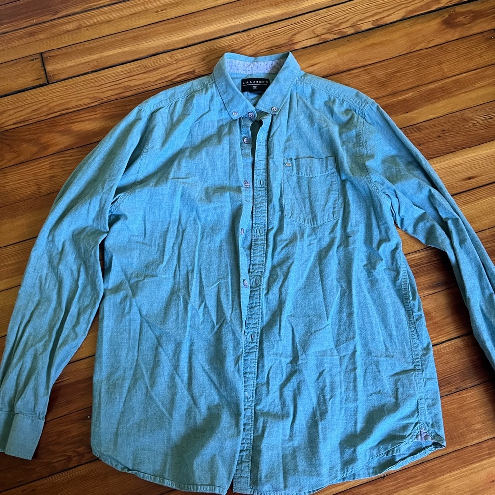 Billabong men’s button down size large